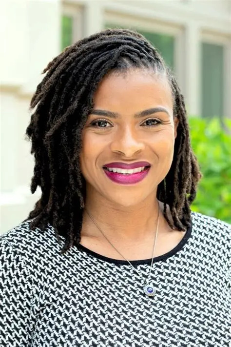 Portrait of Simone Adams