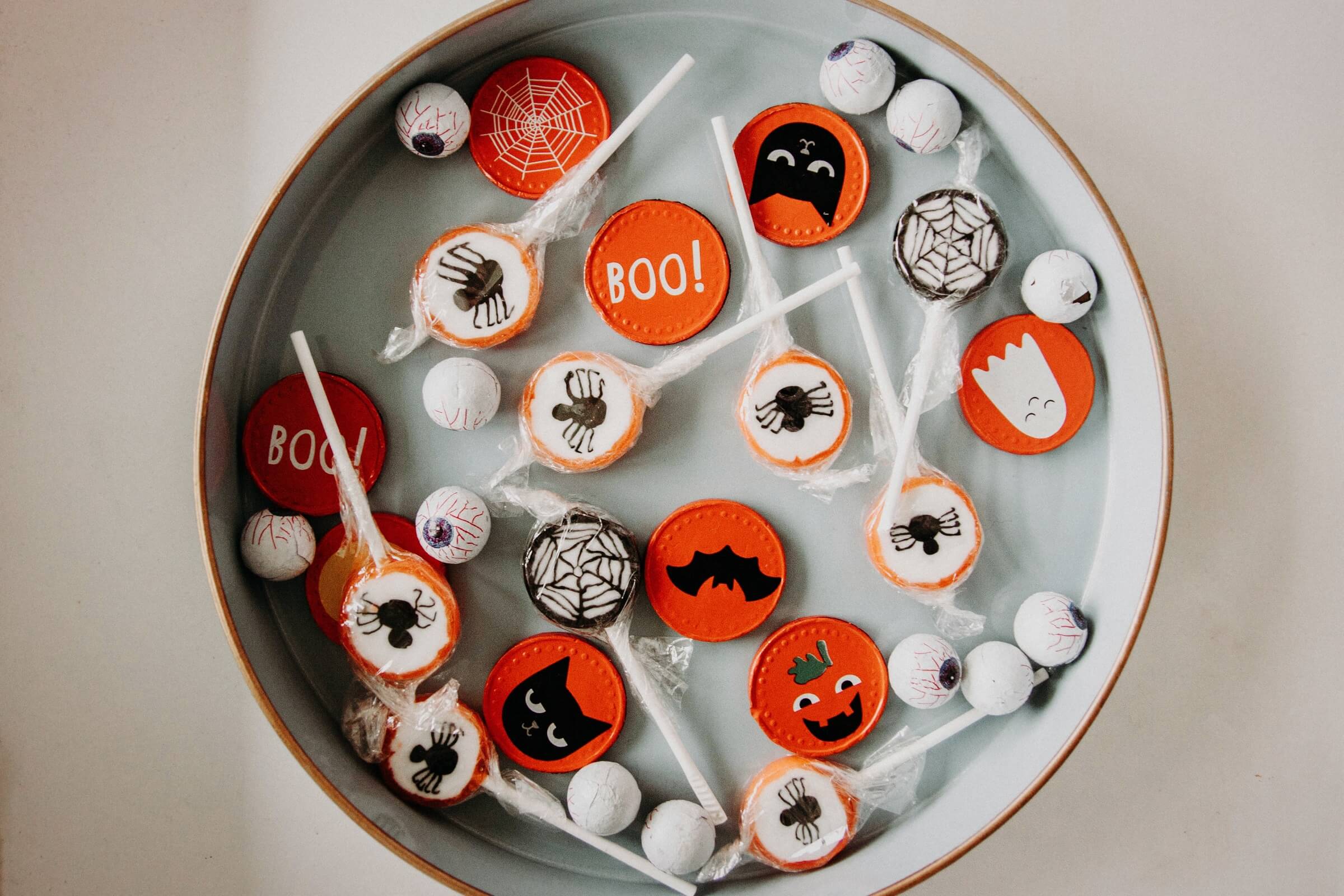 A bowl of Halloween candy